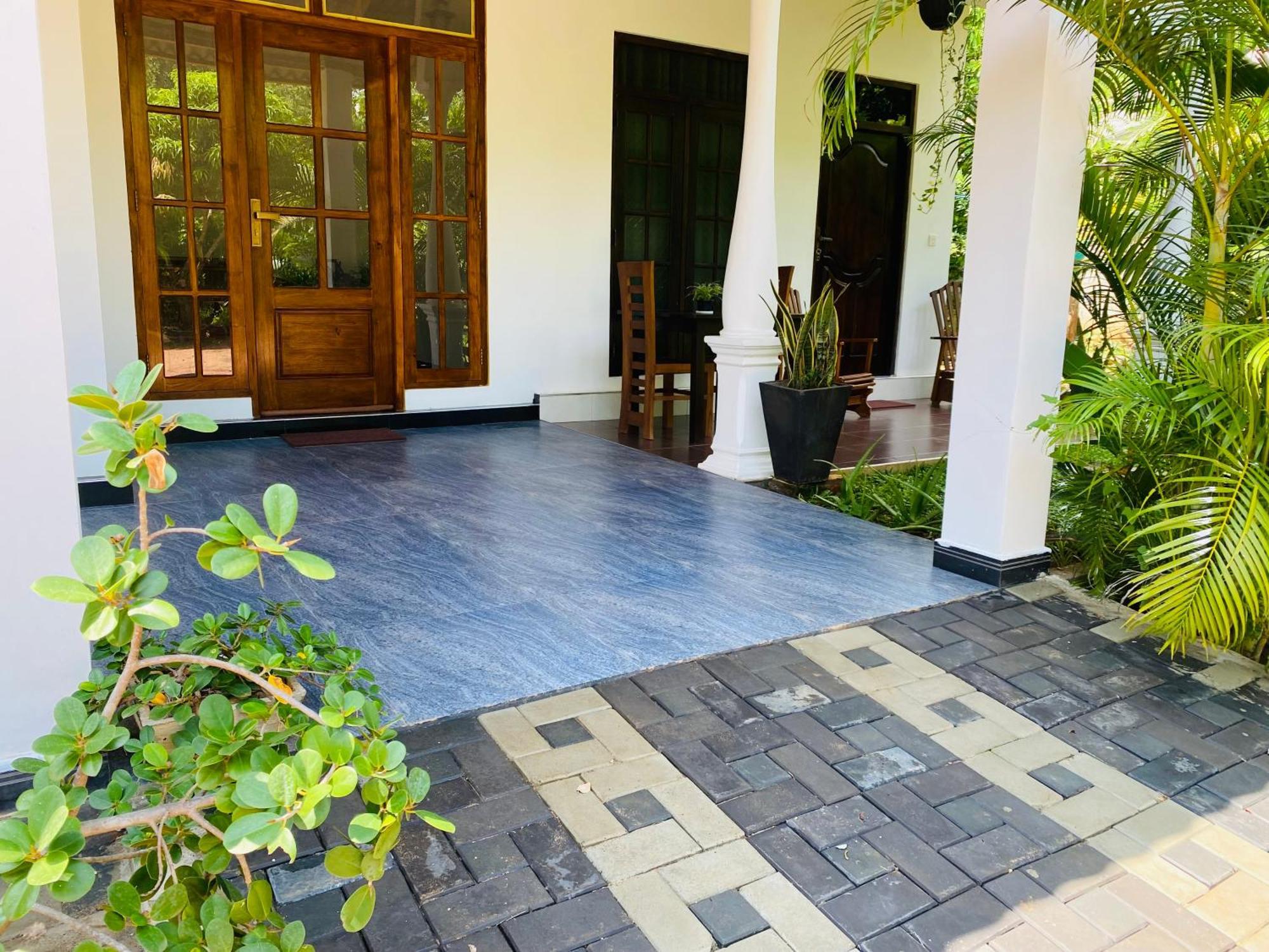 Fairview Dill Homestay Σιγκιρίγια Εξωτερικό φωτογραφία