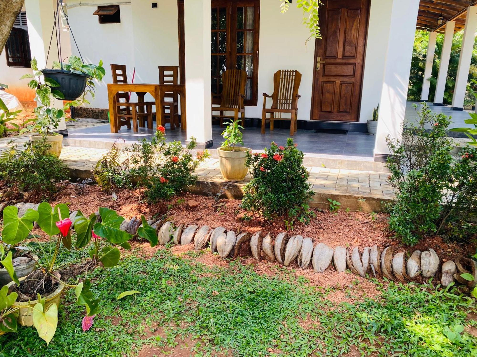 Fairview Dill Homestay Σιγκιρίγια Εξωτερικό φωτογραφία